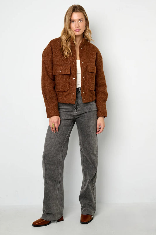 Jasje Donna bruin