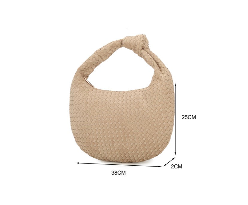 Tas Macy