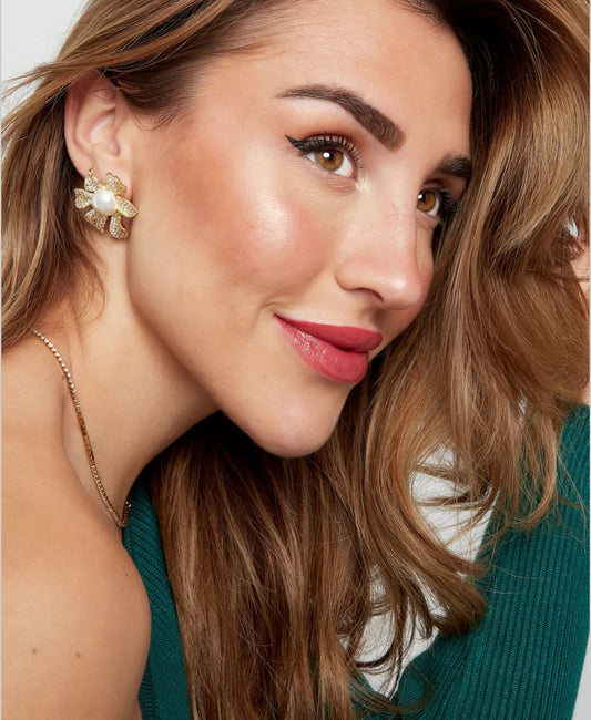 Flower pearl oorbellen